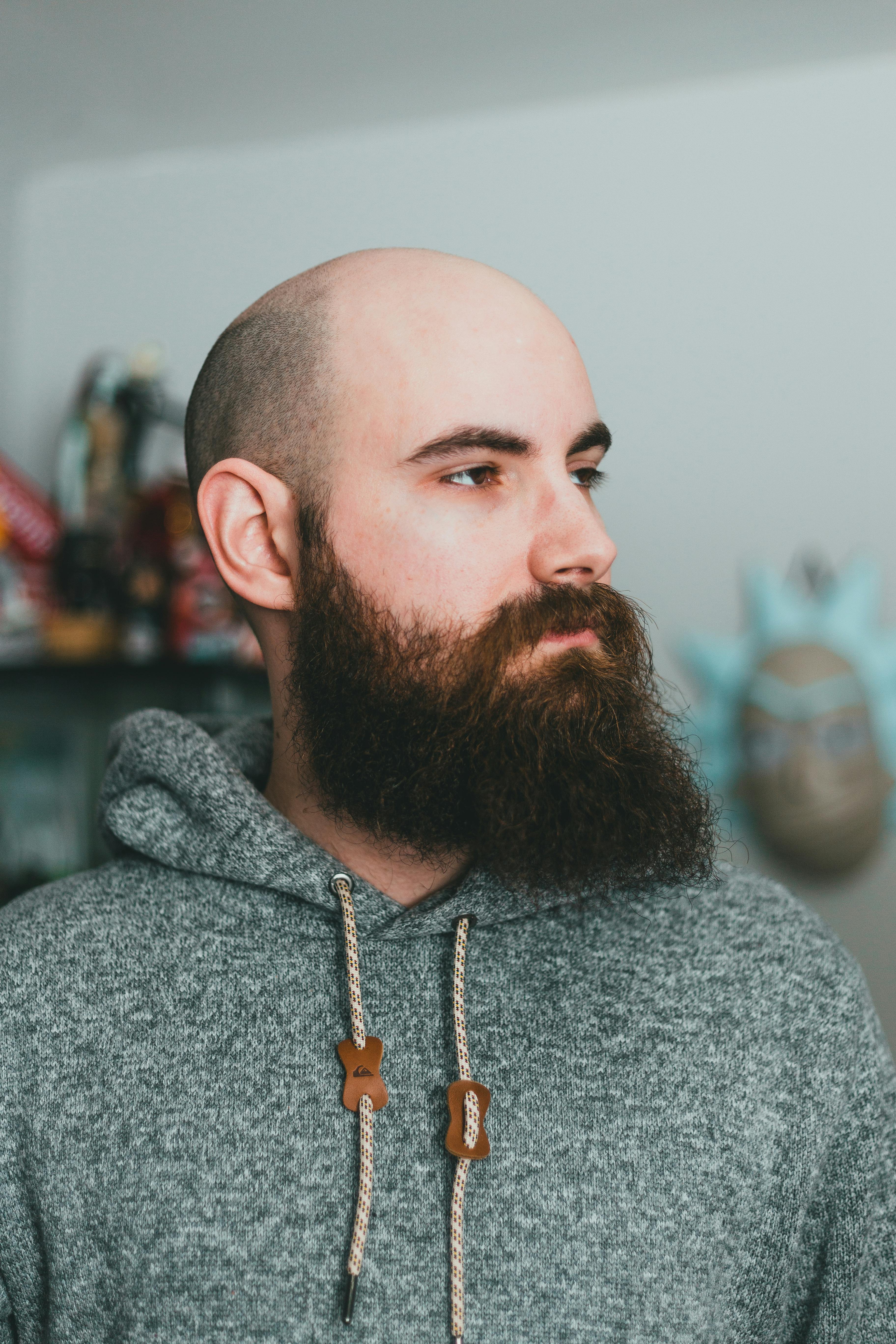 <em><strong>Thomas B.</strong></em>